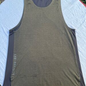 Men's Lululemon Green and Dark Gray Tank Top